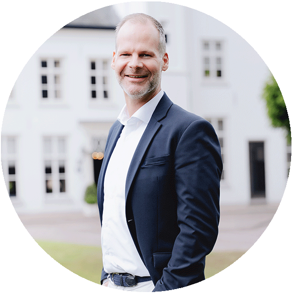 Portret van Bas Bakker, accountmanager bij De Ruwenberg