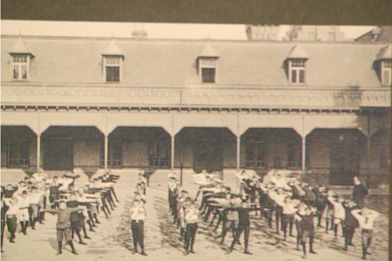 Archieffoto van het terrein van De Ruwenberg in vroegere jaren.