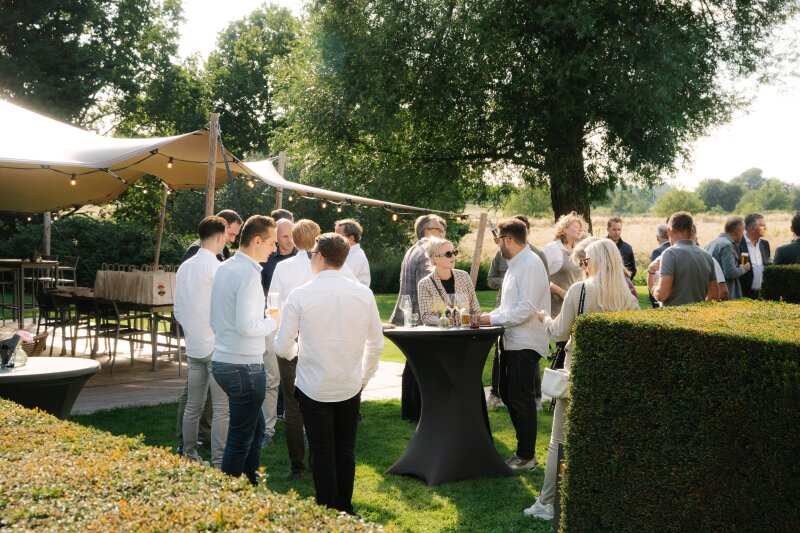 Bedrijfsfeest op het evenemententerrein van het landgoed.