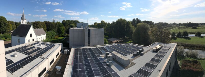 Zonnenpanelen op het congrescentrum Landgoed De Ruwenberg.
